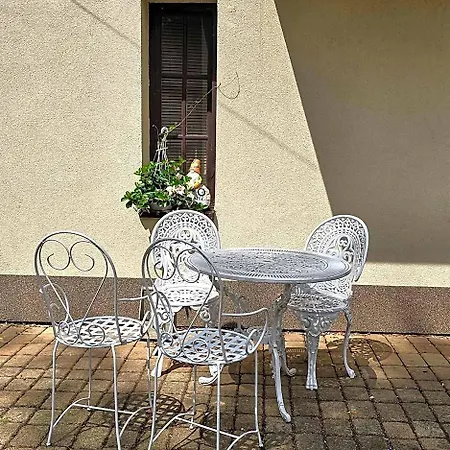 Bed & Breakfast Turystyczny Stara Gaweda *